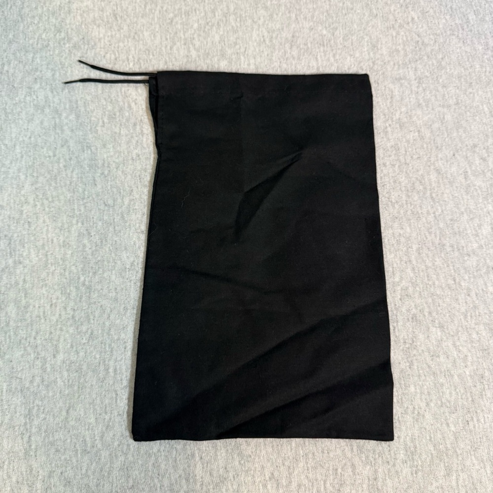 Chanel Drawstring Dust Bag 🖤‎ - Picture 5 of 6